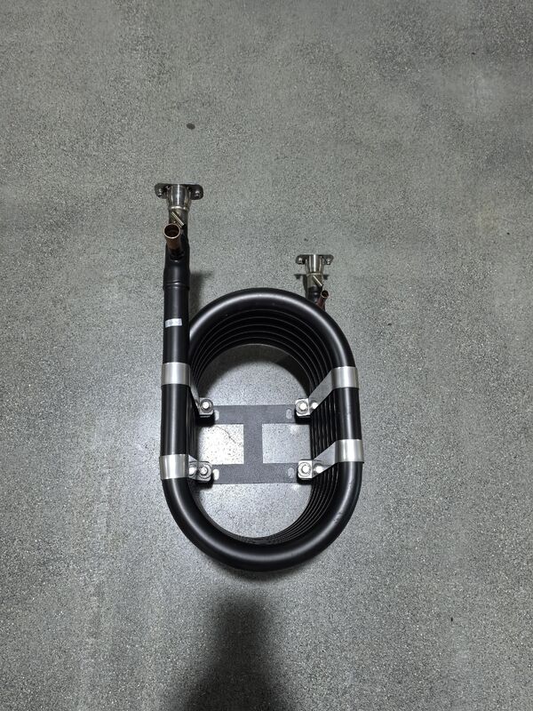 난방 용량 6~300KW 동축 열 교환기 작동 온도 범위 -50~150°C