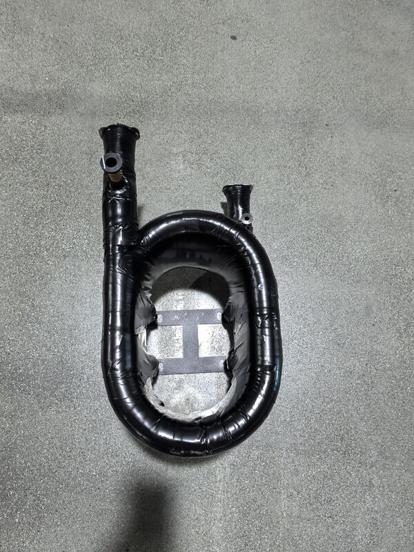 최고 작업 압력 물 8 바 열 전달 솔루션에 설계 스테인레스 스틸 구리 튜브 HVAC 동축 열 교환기