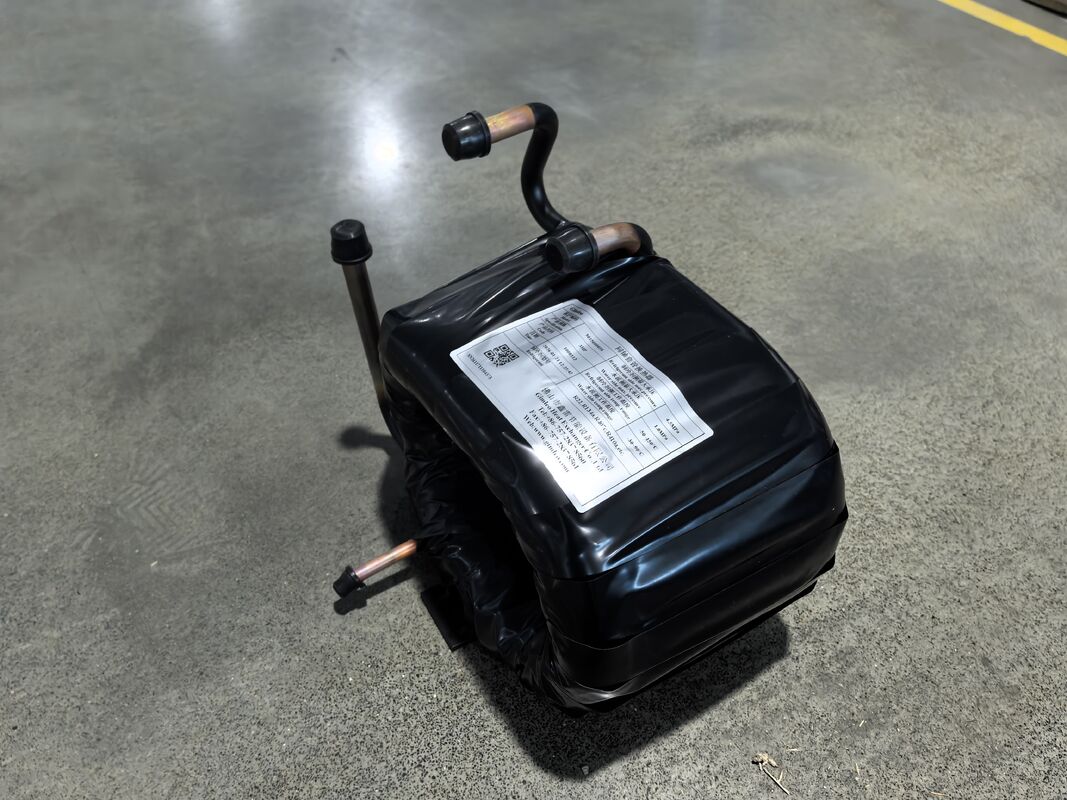 파이프 길이 2 ~ 10 M 열 펌프 콘덴서 파이프 내 파이프 열 교환기 상업 HVAC 시스템에 적합