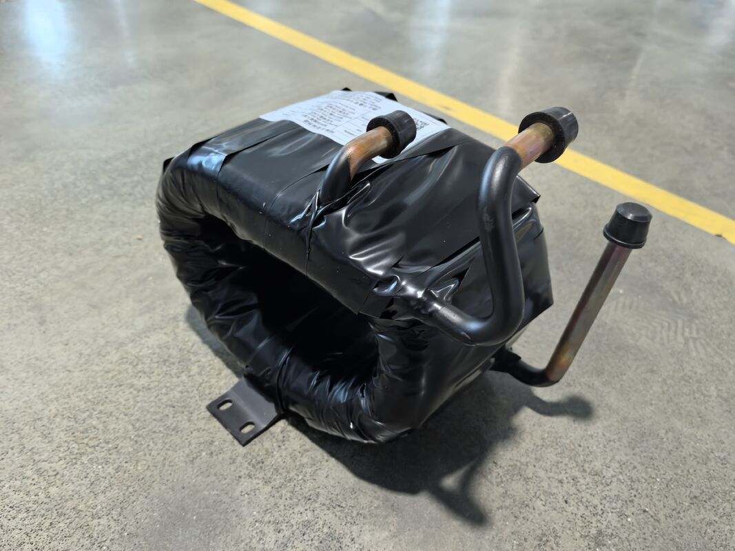 물 측면 압력 1.0Mpa 뜨거운 물 열 교환기 내부 파이프 물 시스템 이상적인 내구성 건설 및 운영